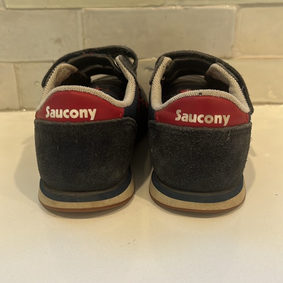 Easy to wear boys sneakers - Picture 4 of 6